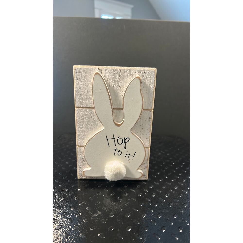 Hop To It Wooden Sign